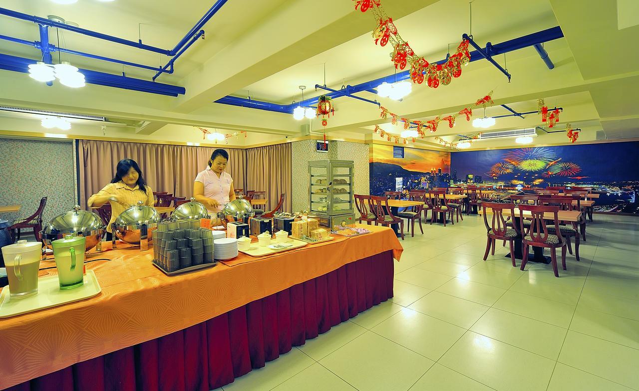 Karo Hotel Kaohsiung Esterno foto